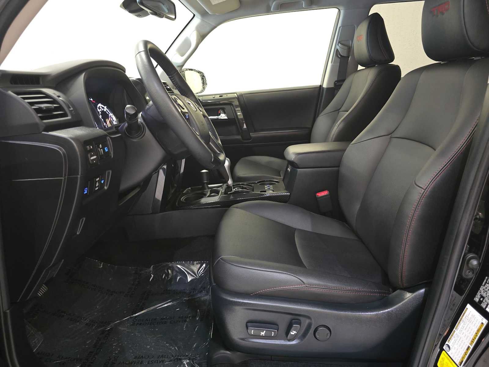 Certified 2024 Toyota 4Runner TRD Off-Road Premium w/ TRD Black Wheel Package (TMS) AWD/4WD image 22