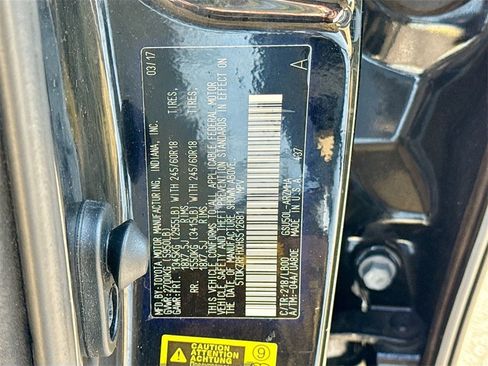 Used 2017 Toyota Highlander XLE image 36