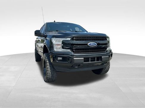 Used 2018 Ford F150 Lariat w/ Equipment Group 502A Luxury AWD/4WD image 7