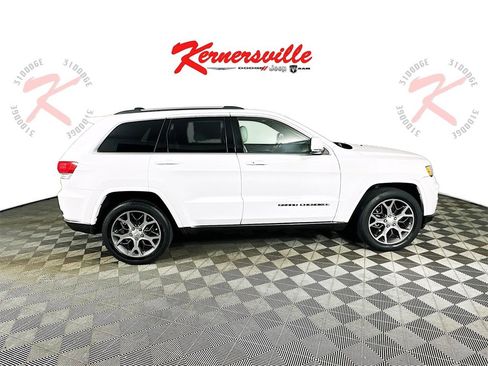 Used 2018 Jeep Grand Cherokee Limited image 8