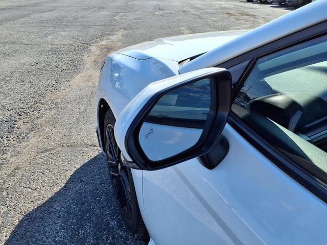 Used 2025 Toyota Camry SE FWD image 18