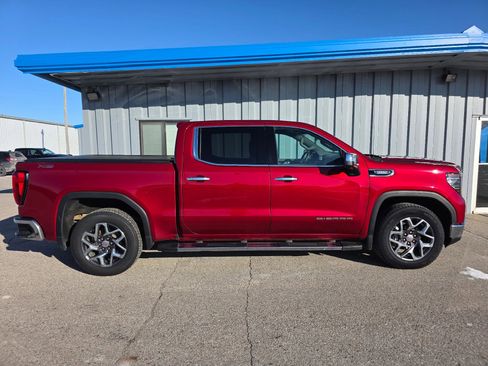 Used 2023 GMC Sierra 1500 SLT w/ SLT Premium Plus Package image 5