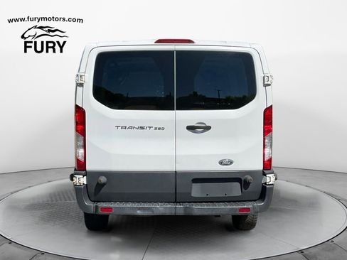 Used 2015 Ford Transit 250 148 Low Roof RWD image 4