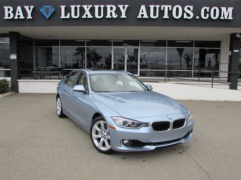 Used 2014 BMW 335i Sedan RWD image 1