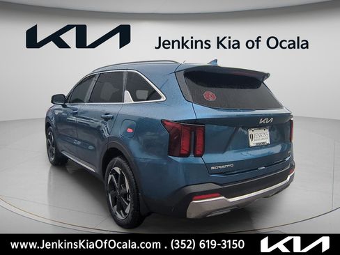 New 2026 Kia Sorento EX FWD image 5