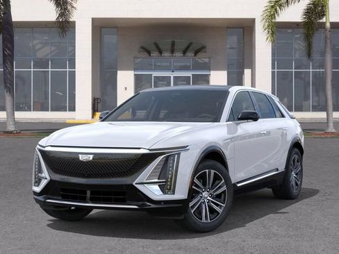 New 2026 Cadillac Lyriq Premium Luxury RWD image 6