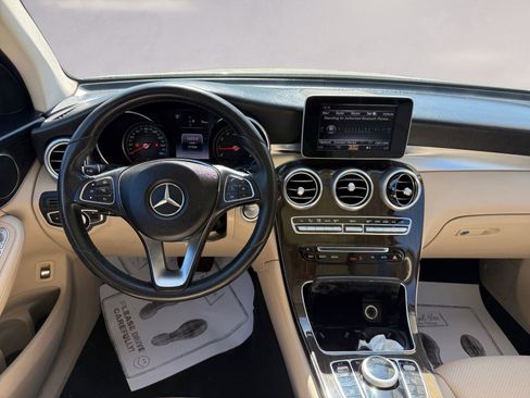 Certified 2018 Mercedes-Benz GLC 300 image 10