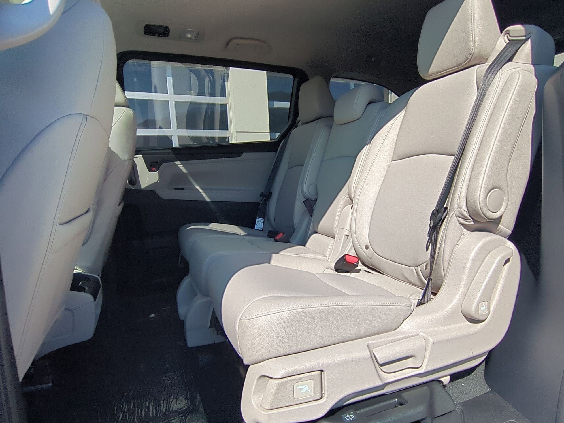 New 2027 Honda Odyssey EX-L image 20