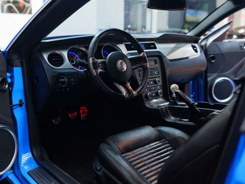 Used 2013 Ford Mustang Shelby GT500 image 27