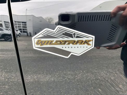 Used 2022 Ford Bronco Wildtrak image 30