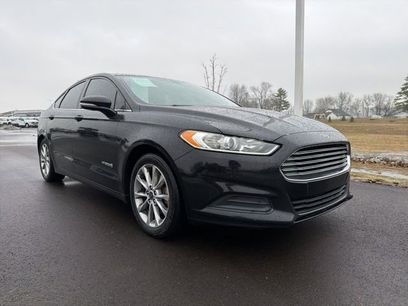 Used 2016 Ford Fusion SE