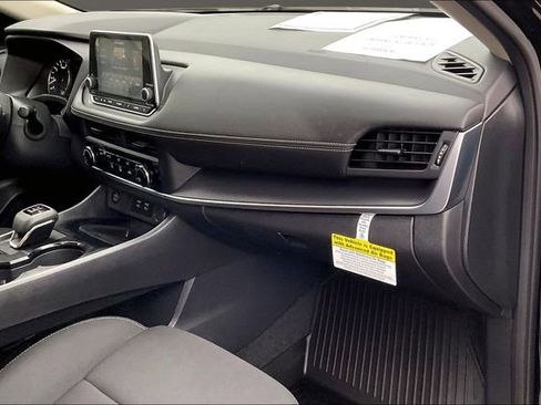 Certified 2026 Nissan Rogue S AWD/4WD image 15
