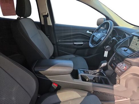 Used 2018 Ford Escape SE w/ SE Sync 3 Package FWD image 41