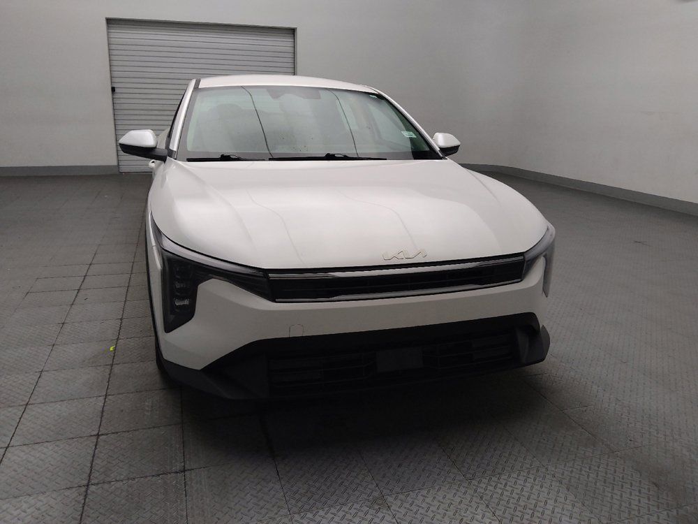 Used 2025 Kia K4 FWD image 14
