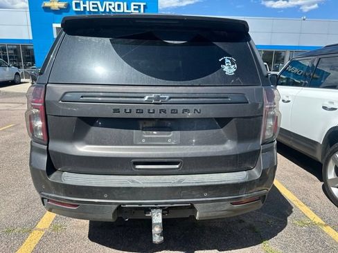 Used 2021 Chevrolet Suburban Z71 w/ Z71 Signature Package AWD/4WD image 5