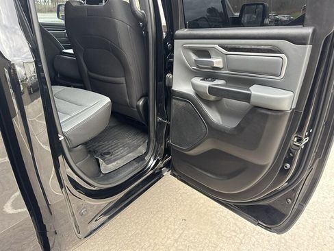 Used 2022 RAM 1500 Big Horn AWD/4WD image 41