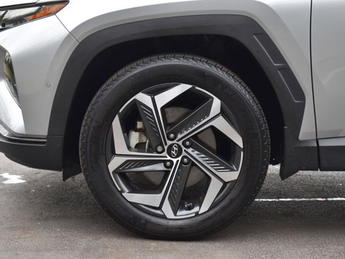 Used 2023 Hyundai Tucson Limited image 40