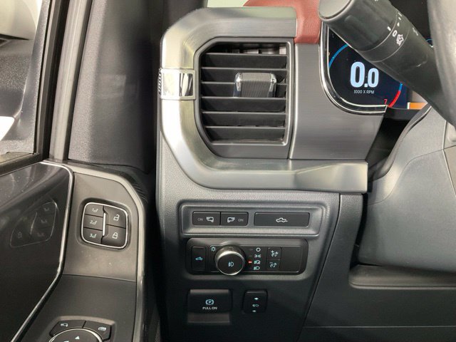Used 2022 Ford F150 Lariat w/ Equipment Group 502A High AWD/4WD image 18