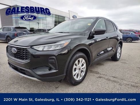 Used 2023 Ford Escape Active w/ Tech Pack #1 AWD/4WD image 1