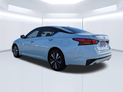 Used 2022 Nissan Altima 2.5 SL image 5