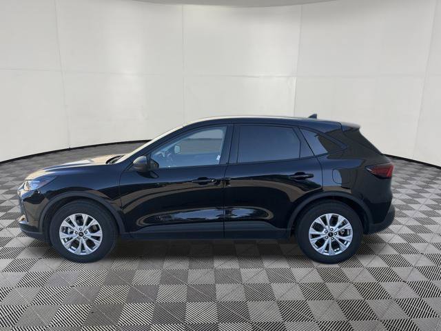 Used 2025 Ford Escape Active w/ Cold Weather Package FWD image 11