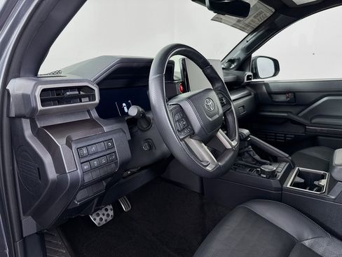 Certified 2025 Toyota 4Runner TRD Sport Premium AWD/4WD image 9
