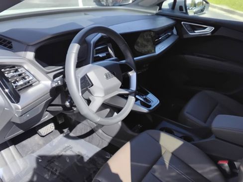 Certified 2023 Audi Q4 e-tron Premium w/ Convenience Package image 17