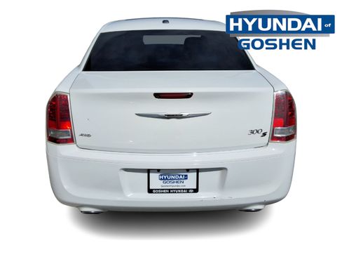 Used 2014 Chrysler 300 S AWD/4WD image 7