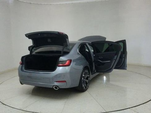 Used 2025 BMW 330i xDrive Sedan image 76