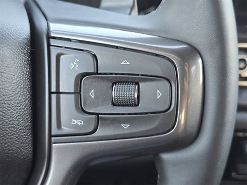 Used 2025 Chevrolet Silverado 1500 ZR2 w/ Technology Package image 25