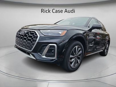 Used 2024 Audi Q5 2.0T Premium w/ Convenience Package