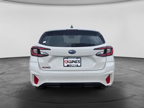 Used 2024 Subaru Impreza 2.0i AWD/4WD image 7