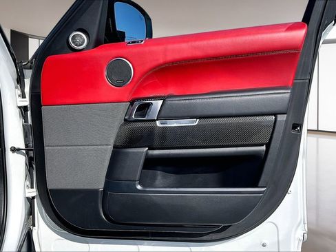 Certified 2022 Land Rover Range Rover Sport SVR image 26