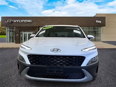 Certified 2023 Hyundai Kona SEL w/ Convenience Package image 2