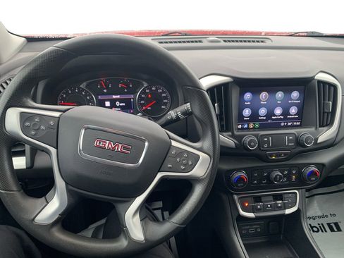 Used 2023 GMC Terrain SLE w/ Driver Convenience Package image 12