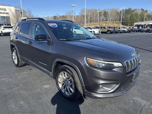 Used 2022 Jeep Cherokee Latitude Lux image 1