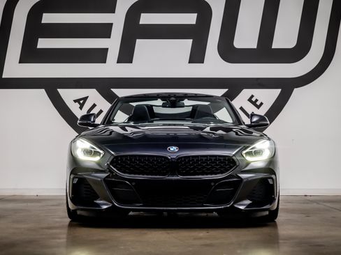 Used 2020 BMW Z4 sDrive30i w/ M Sport Package RWD image 3