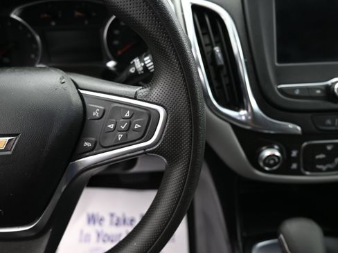 Used 2022 Chevrolet Equinox LS w/ LS Convenience Package FWD image 14