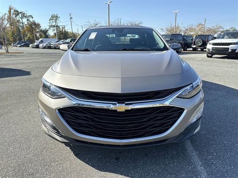 Used 2024 Chevrolet Malibu LT image 8
