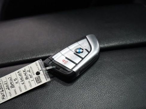 Used 2021 BMW X5 xDrive40i w/ Premium Package image 41