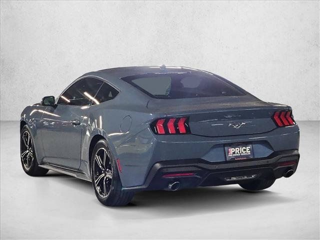 Used 2024 Ford Mustang Coupe RWD image 7
