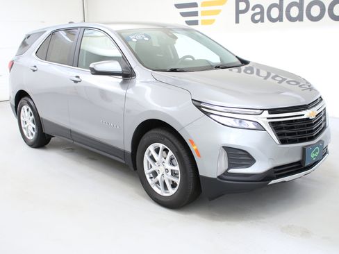 Certified 2023 Chevrolet Equinox LT FWD image 2