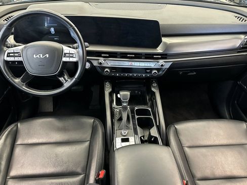 Used 2024 Kia Telluride S w/ S Sunroof Package FWD image 12
