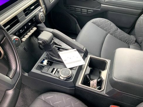 New 2025 Toyota Tacoma SR5 AWD/4WD image 7