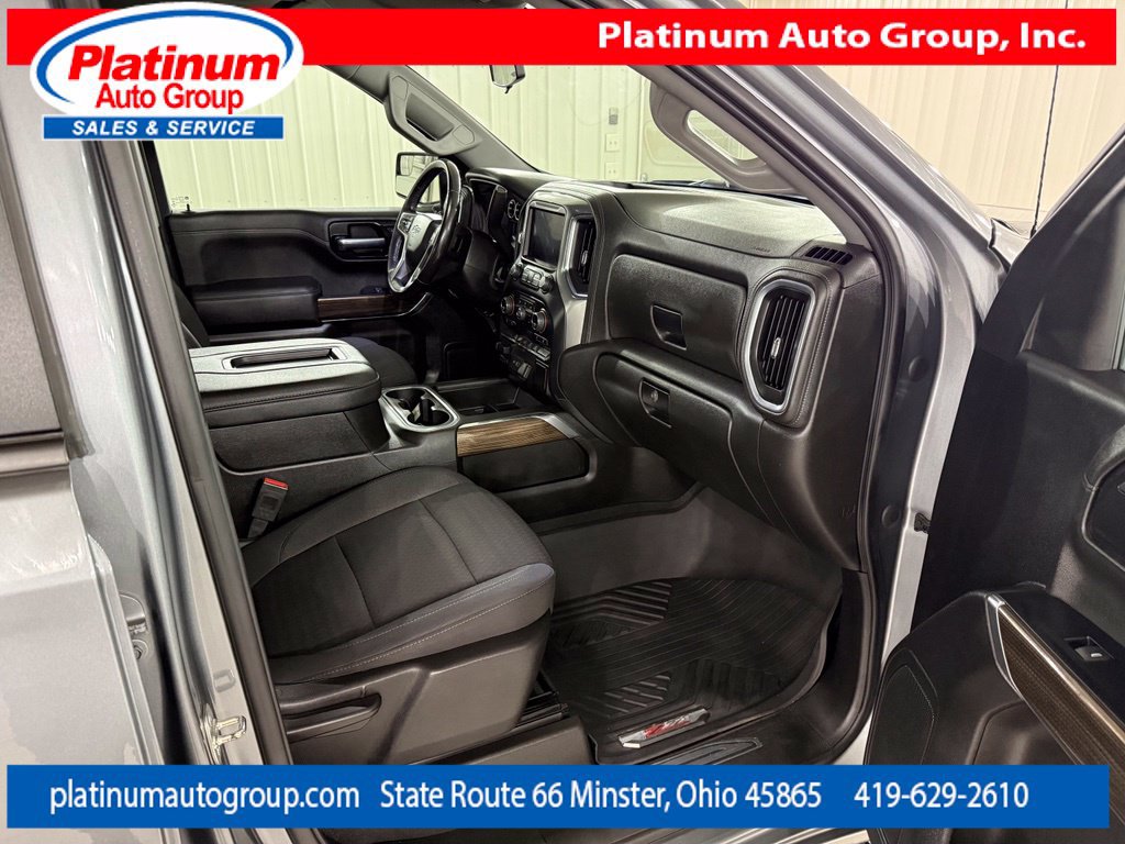 Used 2022 Chevrolet Silverado 1500 RST AWD/4WD image 37