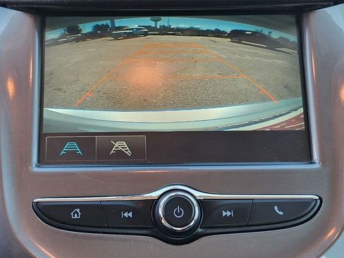 Used 2017 Chevrolet Cruze LT image 26