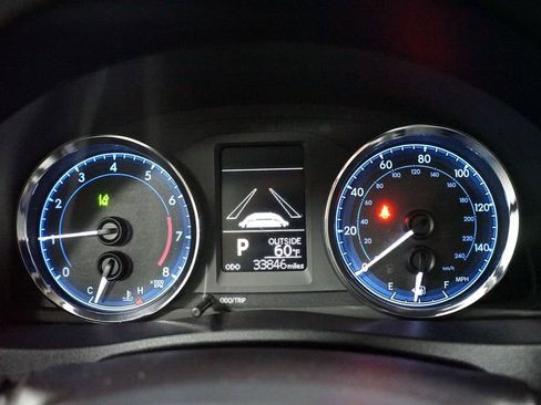 Used 2019 Toyota Corolla L image 15