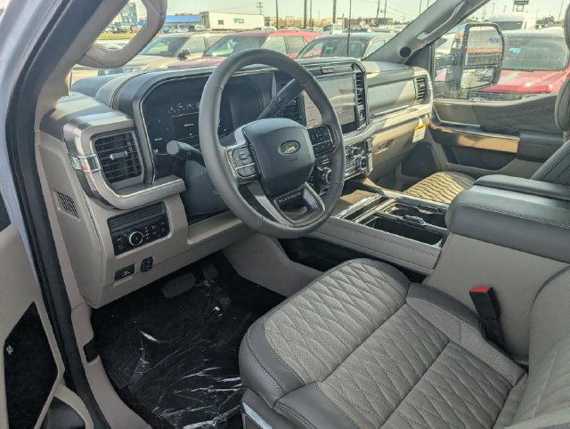 New 2027 Ford F350 Platinum w/ Platinum Plus Package AWD/4WD image 16