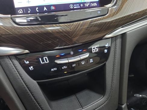 Certified 2025 Cadillac XT6 Premium Luxury w/ Platinum Package AWD/4WD image 21
