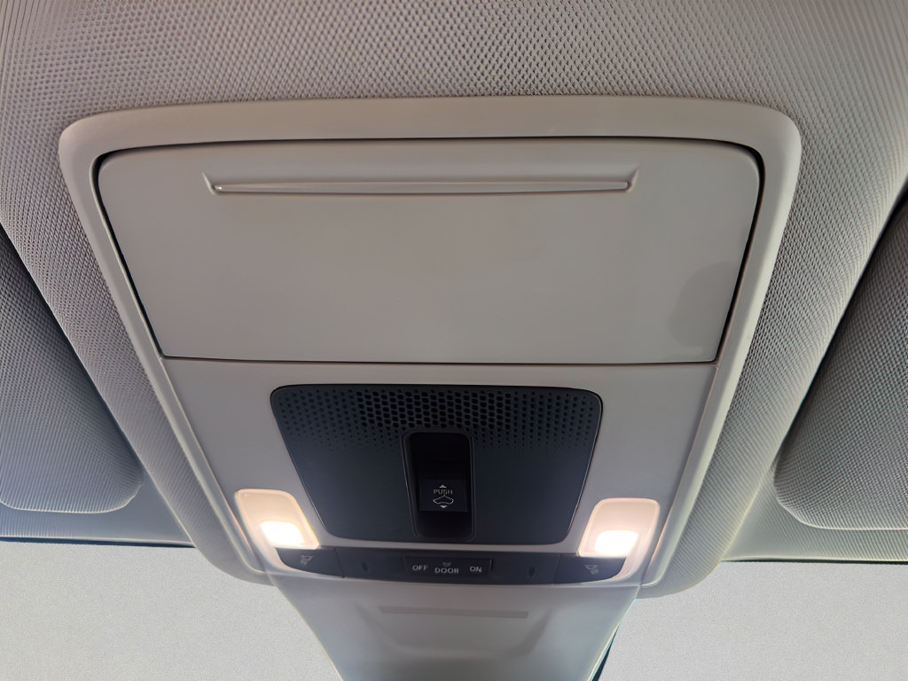 Used 2025 Honda CR-V EX-L image 32